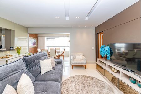 Apartamento à venda com 98m², 3 quartos e 2 vagas Apartamento à venda com 98m², 3 quartos e 2 vagasSala