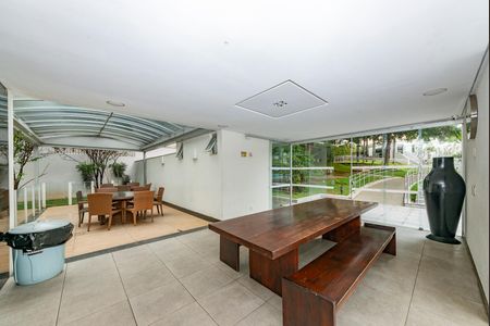 Apartamento à venda com 98m², 3 quartos e 2 vagas Apartamento à venda com 98m², 3 quartos e 2 vagasÁrea comum