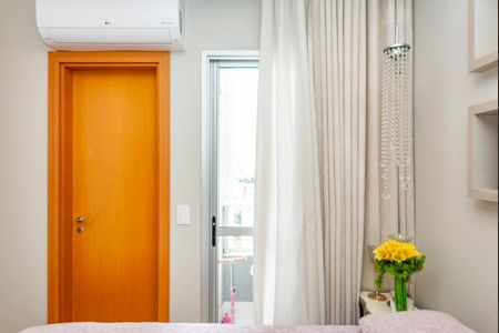 Apartamento à venda com 98m², 3 quartos e 2 vagas Apartamento à venda com 98m², 3 quartos e 2 vagasVaranda da Suíte