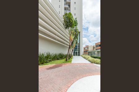 Apartamento à venda com 98m², 3 quartos e 2 vagas Apartamento à venda com 98m², 3 quartos e 2 vagasFachada