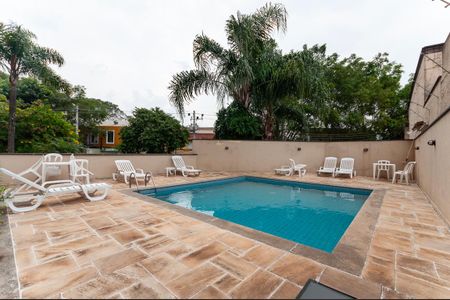 Apartamento à venda com 64m², 2 quartos e 2 vagasÁrea Comum - Piscina