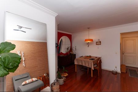 Apartamento à venda com 64m², 2 quartos e 2 vagasSala