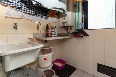 Apartamento à venda com 64m², 2 quartos e 2 vagasÁrea de Serviço