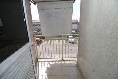 Apartamento à venda com 54m², 2 quartos e 2 vagasVaranda da área de serviço