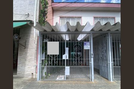 Casa à venda com 230m², 5 quartos e 1 vaga Casa à venda com 230m², 5 quartos e 1 vagaFachada + placa