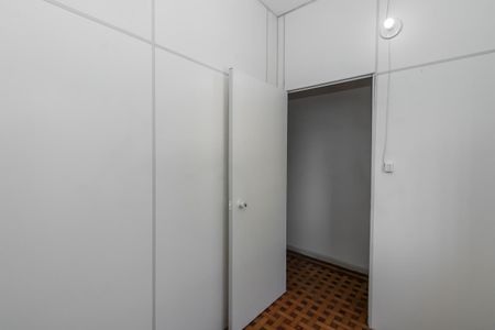 Casa à venda com 230m², 5 quartos e 1 vaga Casa à venda com 230m², 5 quartos e 1 vagaQuarto 4