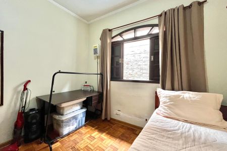 Casa à venda com 185m², 3 quartos e sem vaga Casa à venda com 185m², 3 quartos e sem vagaQuarto 2