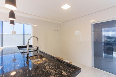 Casa à venda com 170m², 3 quartos e 1 vaga Casa à venda com 170m², 3 quartos e 1 vagaCozinha