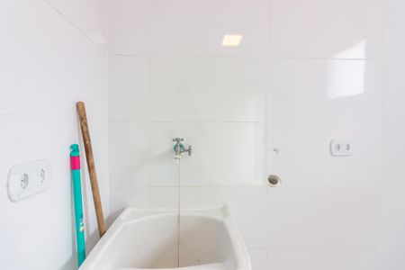 Casa à venda com 170m², 3 quartos e 1 vaga Casa à venda com 170m², 3 quartos e 1 vagaÁrea de Serviço