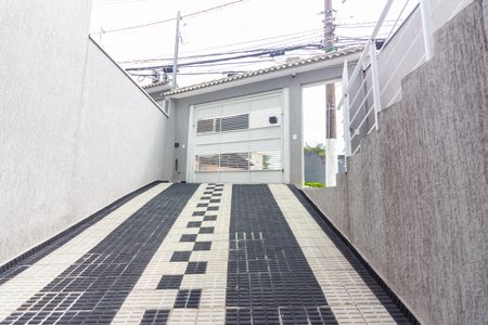 Casa à venda com 170m², 3 quartos e 1 vaga Casa à venda com 170m², 3 quartos e 1 vagaGaragem