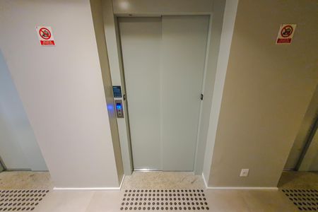 Apartamento à venda com 39m², 1 quarto e 1 vagaPiso 