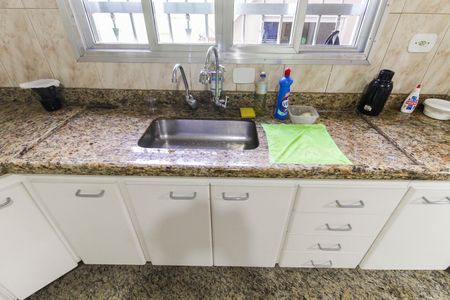Casa à venda com 154m², 3 quartos e 1 vaga Casa à venda com 154m², 3 quartos e 1 vagaCozinha