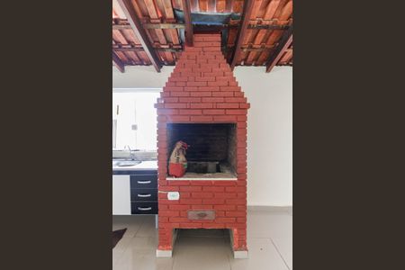 Casa à venda com 154m², 3 quartos e 1 vaga Casa à venda com 154m², 3 quartos e 1 vagaChurrasqueira