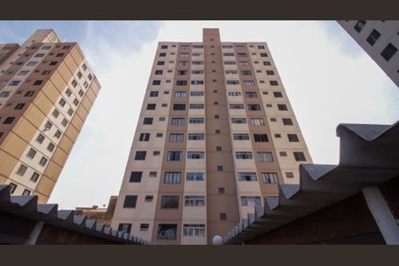 Apartamento à venda com 60m², 2 quartos e 1 vaga Apartamento à venda com 60m², 2 quartos e 1 vagaFachada