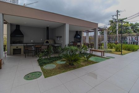 Apartamento à venda com 35m², 2 quartos e 1 vaga Apartamento à venda com 35m², 2 quartos e 1 vagaÁrea comum - Churrasqueira
