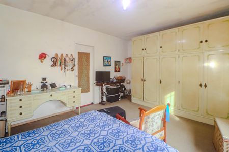 Casa à venda com 300m², 3 quartos e 5 vagasSuíte