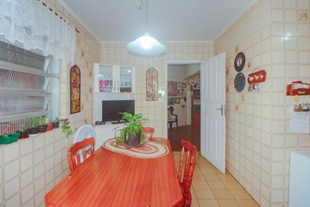 Casa à venda com 300m², 3 quartos e 5 vagasCozinha