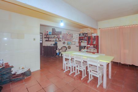 Casa à venda com 300m², 3 quartos e 5 vagasÁrea Privativa