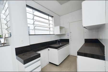 Apartamento à venda com 65m², 3 quartos e 1 vaga Apartamento à venda com 65m², 3 quartos e 1 vagaCozinha