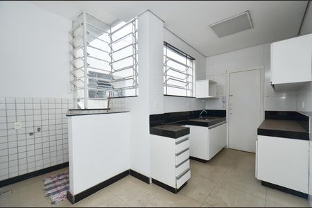 Apartamento à venda com 65m², 3 quartos e 1 vaga Apartamento à venda com 65m², 3 quartos e 1 vagaCozinha