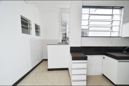 Apartamento à venda com 65m², 3 quartos e 1 vaga Apartamento à venda com 65m², 3 quartos e 1 vagaCozinha