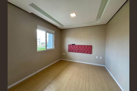 Casa à venda com 230m², 3 quartos e 2 vagasSuíte 1