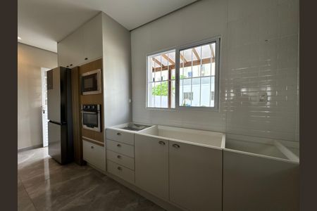 Casa à venda com 230m², 3 quartos e 2 vagasCozinha