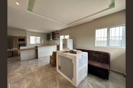 Casa à venda com 230m², 3 quartos e 2 vagasSala