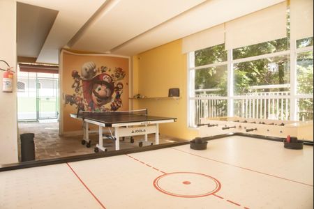 Apartamento à venda com 115m², 2 quartos e 2 vagasÁrea comum - Salão de jogos