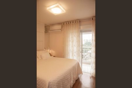 Apartamento à venda com 115m², 2 quartos e 2 vagasSuíte 1