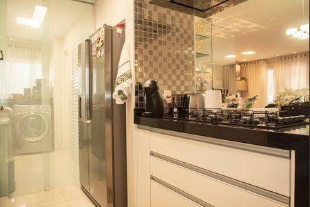 Apartamento à venda com 115m², 2 quartos e 2 vagasCozinha