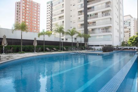 Apartamento à venda com 115m², 2 quartos e 2 vagasÁrea comum - Piscina