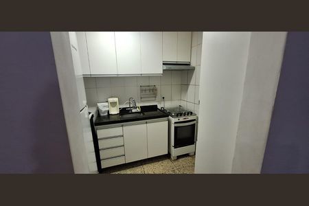 Apartamento à venda com 48m², 2 quartos e 1 vaga Apartamento à venda com 48m², 2 quartos e 1 vagaCozinha