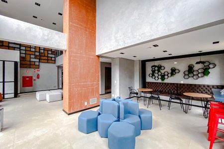 Apartamento para alugar com 39m², 2 quartos e sem vagaÁrea comum