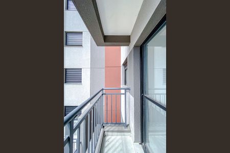 Apartamento para alugar com 39m², 2 quartos e sem vaga Apartamento para alugar com 39m², 2 quartos e sem vagaVaranda da Sala