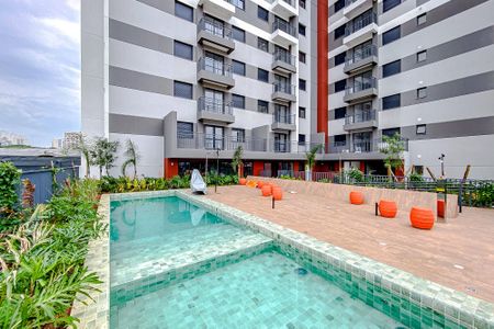 Apartamento para alugar com 39m², 2 quartos e sem vagaÁrea comum - Piscina