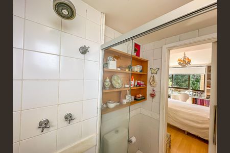 Apartamento à venda com 166m², 2 quartos e 1 vaga Apartamento à venda com 166m², 2 quartos e 1 vagaBanheiro Suíte