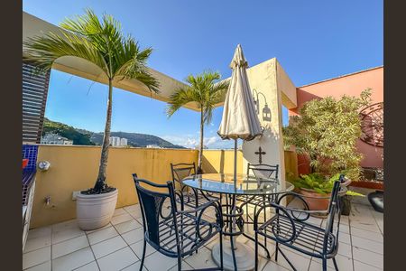 Apartamento à venda com 166m², 2 quartos e 1 vaga Apartamento à venda com 166m², 2 quartos e 1 vagaÁrea comum