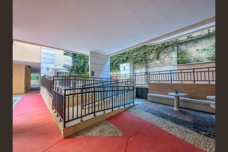 Apartamento à venda com 166m², 2 quartos e 1 vaga Apartamento à venda com 166m², 2 quartos e 1 vagaÁrea comum