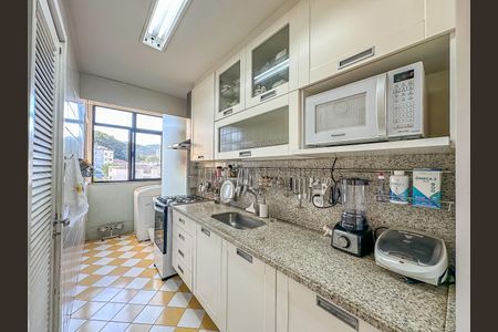 Apartamento à venda com 166m², 2 quartos e 1 vaga Apartamento à venda com 166m², 2 quartos e 1 vagaCozinha
