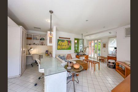 Apartamento à venda com 166m², 2 quartos e 1 vaga Apartamento à venda com 166m², 2 quartos e 1 vagaSala 2