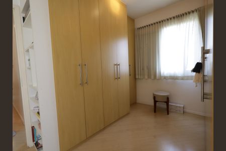 Apartamento à venda com 85m², 2 quartos e 2 vagasCloset da suíte
