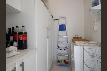 Apartamento à venda com 85m², 2 quartos e 2 vagasQuarto de Serviço