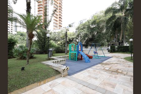 Apartamento à venda com 85m², 2 quartos e 2 vagasÁrea comum - Playground