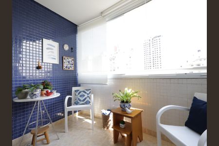 Apartamento à venda com 85m², 2 quartos e 2 vagasVaranda da Sala