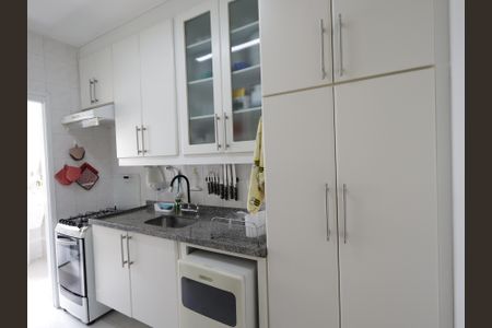 Apartamento à venda com 85m², 2 quartos e 2 vagasCozinha