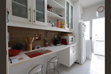 Apartamento à venda com 85m², 2 quartos e 2 vagasCozinha