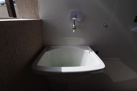 Apartamento à venda com 97m², 2 quartos e 1 vagaÁrea de Serviço