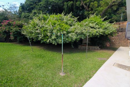 Casa à venda com 402m², 5 quartos e 5 vagas Casa à venda com 402m², 5 quartos e 5 vagasJardim