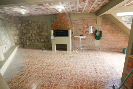 Casa à venda com 402m², 5 quartos e 5 vagas Casa à venda com 402m², 5 quartos e 5 vagasGaragem